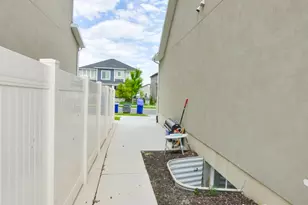 99 N Stone Gate Dr W, Saratoga Springs, UT 84045 - Photo 49