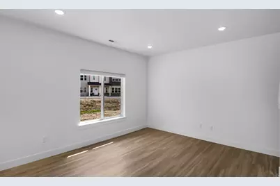1268 W 500 S #322, Logan, UT 84321 - Photo 13