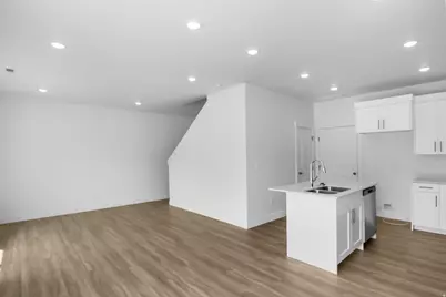 1268 W 500 S #322, Logan, UT 84321 - Photo 9