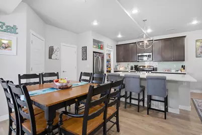 87 N Rio Grand Ave, Farmington, UT 84025 - Photo 39