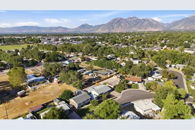 96 W Paula Dr, Sandy, UT 84070 - Photo 33