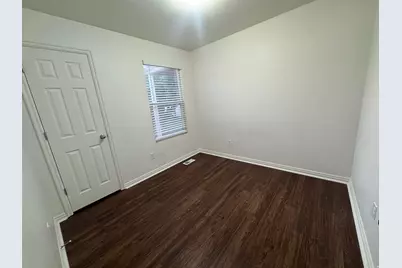 4384 N Maple Dr, Eagle Mountain, UT 84005 - Photo 9