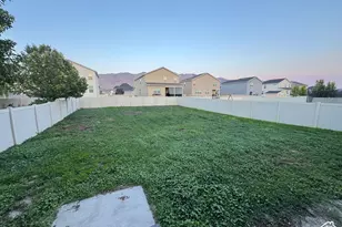 4384 N Maple Dr, Eagle Mountain, UT 84005 - Photo 19