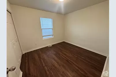 4384 N Maple Dr, Eagle Mountain, UT 84005 - Photo 9