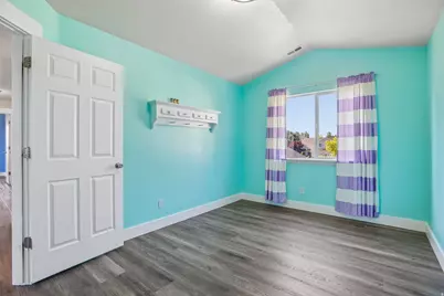 1295 N 380 E, Pleasant Grove, UT 84062 - Photo 19