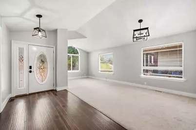 2154 E Wasatch Blvd, Sandy, UT 84092 - Photo 3