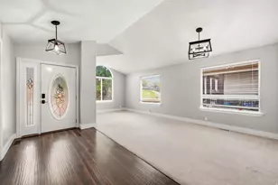 2154 E Wasatch Blvd, Sandy, UT 84092 - Photo 3