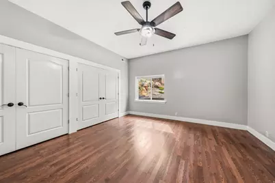 2154 E Wasatch Blvd, Sandy, UT 84092 - Photo 23