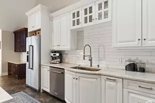 13357 S Trail Rider Cir E, Draper, UT 84020 - Photo 7