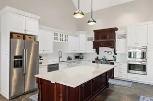 13357 S Trail Rider Cir E, Draper, UT 84020 - Photo 3