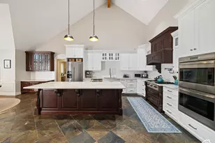 13357 S Trail Rider Cir E, Draper, UT 84020 - Photo 5