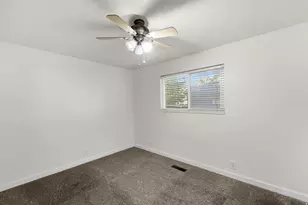 148 N Garden Park Dr W, Orem, UT 84057 - Photo 19