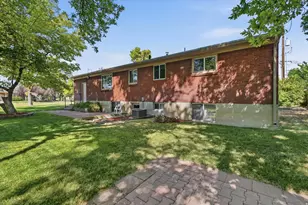 1099 N 400 E, Logan, UT 84341 - Photo 25