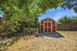 1099 N 400 E, Logan, UT 84341 - Photo 31
