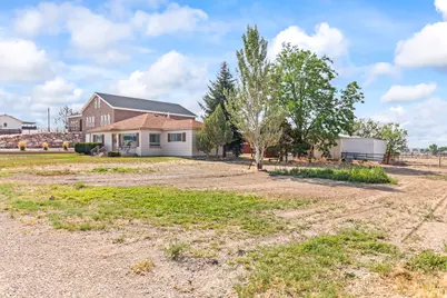 254 E 300 S, Gunnison, UT 84634 - Photo 51