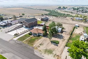 254 E 300 S, Gunnison, UT 84634 - Photo 59