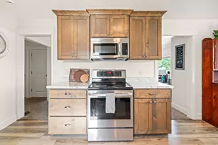 254 E 300 S, Gunnison, UT 84634 - Photo 11