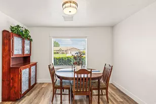 254 E 300 S, Gunnison, UT 84634 - Photo 9