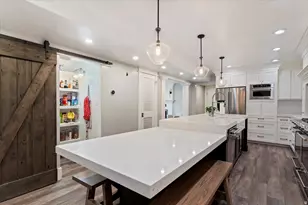 511 W 1400 N, Farmington, UT 84025 - Photo 9
