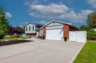 9990 Albury Rd, Sandy, UT 84092 - Photo 3