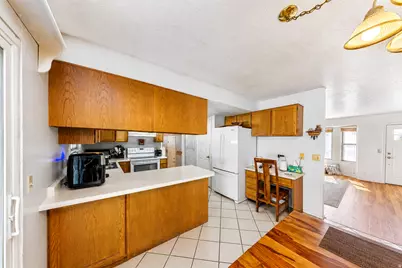 9990 Albury Rd, Sandy, UT 84092 - Photo 11