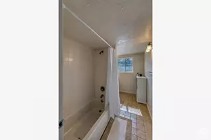 9990 Albury Rd, Sandy, UT 84092 - Photo 19