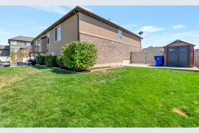 3562 W 1840 S, Syracuse, UT 84075 - Photo 35