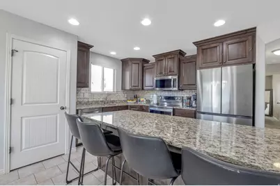 3562 W 1840 S, Syracuse, UT 84075 - Photo 7