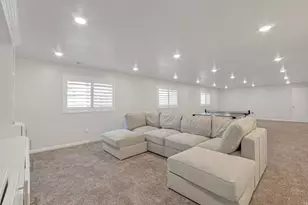 3562 W 1840 S, Syracuse, UT 84075 - Photo 23