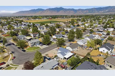 963 W 470 S, Tooele, UT 84074 - Photo 35