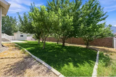 2352 E 1700 N, Spanish Fork, UT 84660 - Photo 29