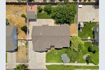 2352 E 1700 N, Spanish Fork, UT 84660 - Photo 31