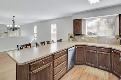 2937 W 5700 S, Roy, UT 84067 - Photo 9