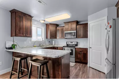 848 N 150 W, Santaquin, UT 84655 - Photo 5