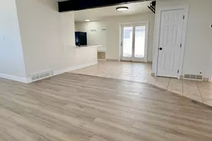 4594 W 5295 S, Kearns, UT 84118 - Photo 3