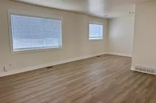 4594 W 5295 S, Kearns, UT 84118 - Photo 19
