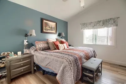 2003 S 1840 W, Syracuse, UT 84075 - Photo 15