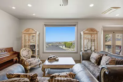 1039 E 200 S, Santaquin, UT 84655 - Photo 7