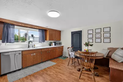 1155 N 850 W, Provo, UT 84604 - Photo 11