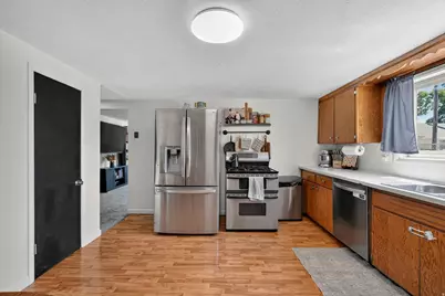 1155 N 850 W, Provo, UT 84604 - Photo 13