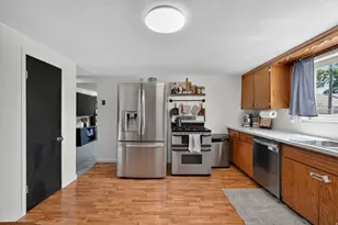 1155 N 850 W, Provo, UT 84604 - Photo 13