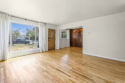 1025 N 1500 W, Salt Lake City, UT 84116 - Photo 3