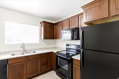 14408 S Oakfield Way, Herriman, UT 84096 - Photo 5