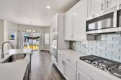 1156 N 2630 W, Clinton, UT 84015 - Photo 7