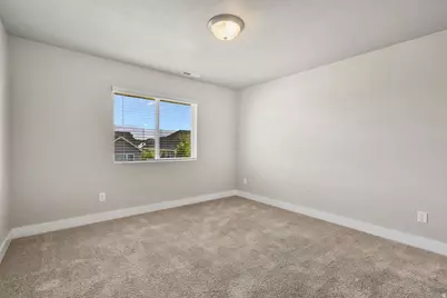 1156 N 2630 W, Clinton, UT 84015 - Photo 17