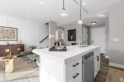 8813 S Cy's Park #8, Sandy, UT 84094 - Photo 3