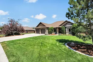 278 S 100 W, Hyde Park, UT 84318 - Photo 35