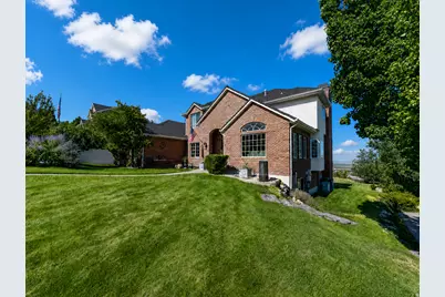 31 N Eaglewood Dr, North Salt Lake, UT 84054 - Photo 53