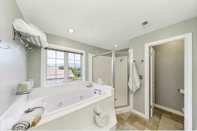 31 N Eaglewood Dr, North Salt Lake, UT 84054 - Photo 21