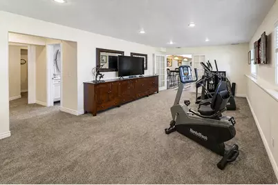 31 N Eaglewood Dr, North Salt Lake, UT 84054 - Photo 37